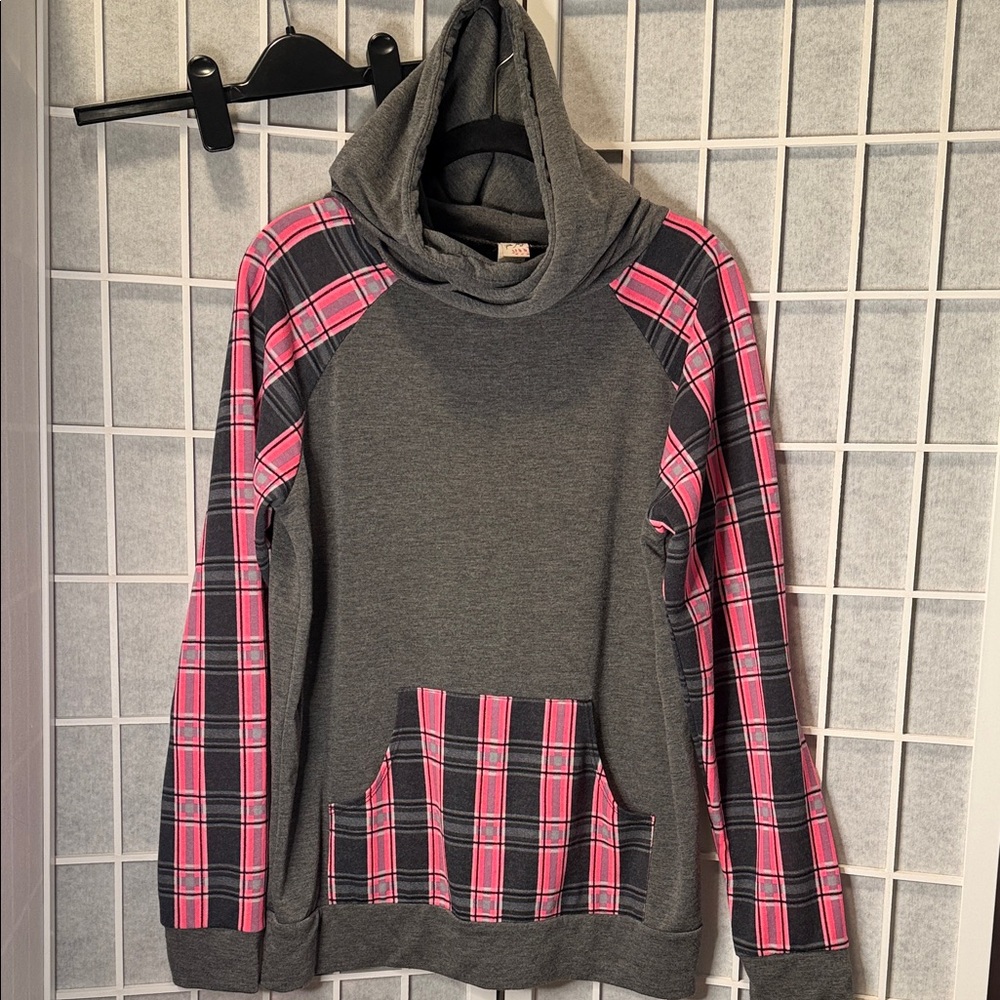7th Ray Gray and Pink Plaid Women's Sweater
